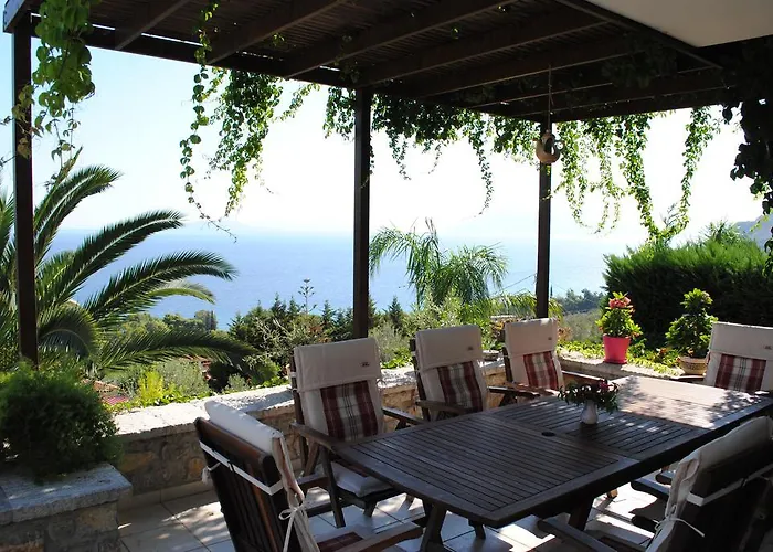 Thea فيلة Epidaurus